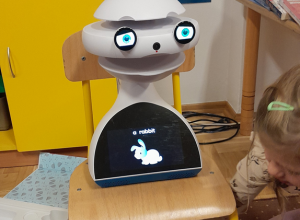 NAUKA JĘZYKA ANGIELKIEGO Z ROBOTEM EMYS